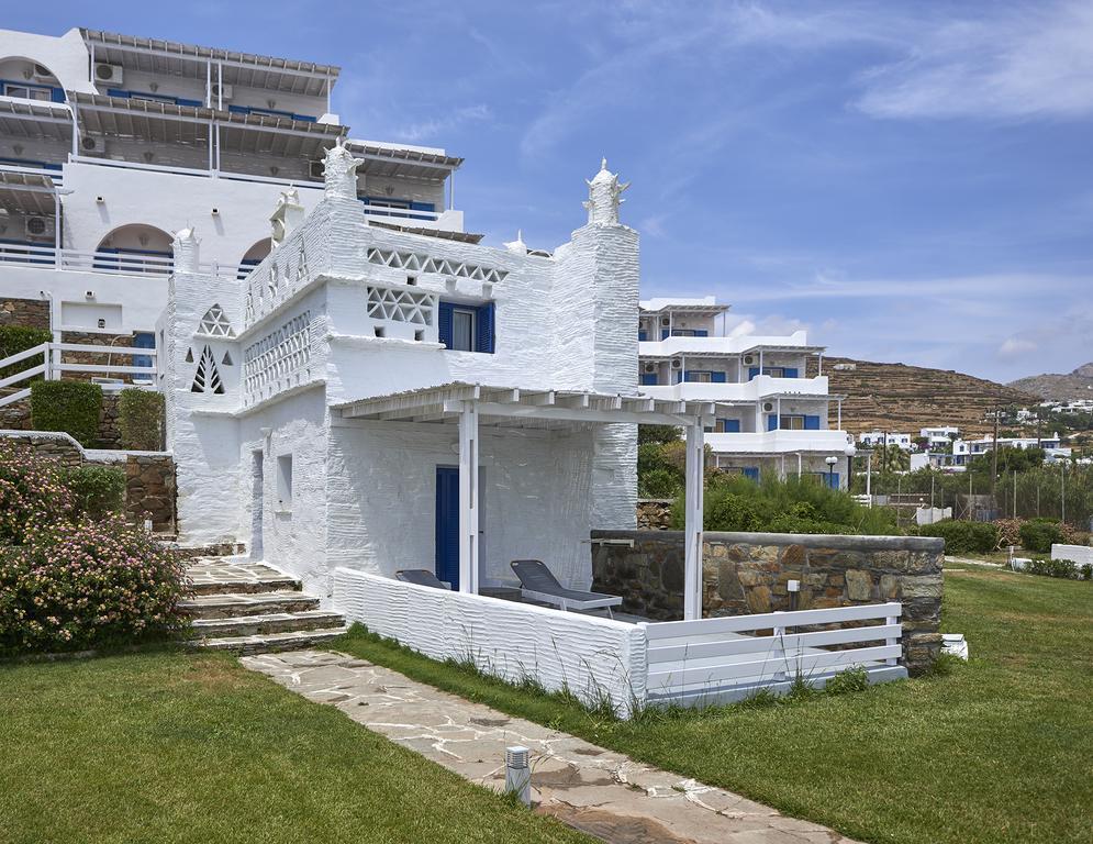 Tinos Beach Hotel ภายนอก รูปภาพ