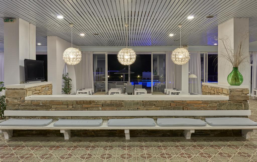 Tinos Beach Hotel ภายนอก รูปภาพ
