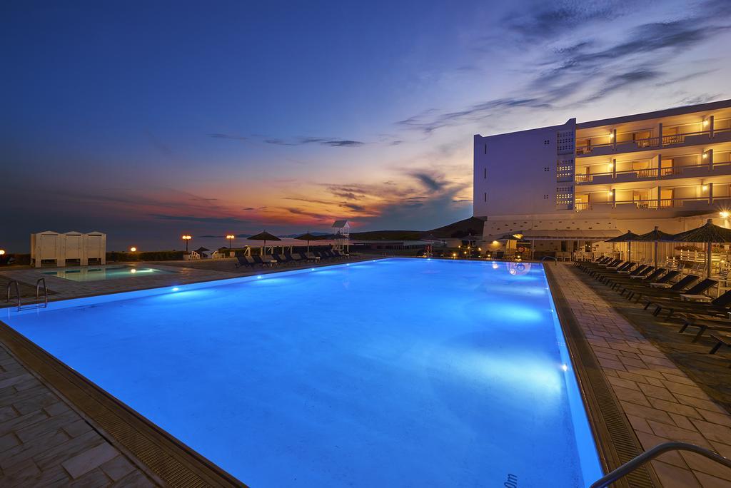 Tinos Beach Hotel ภายนอก รูปภาพ