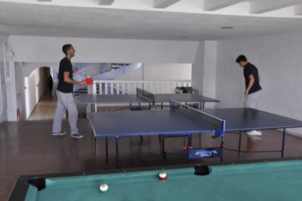 Tinos Beach Hotel ภายนอก รูปภาพ