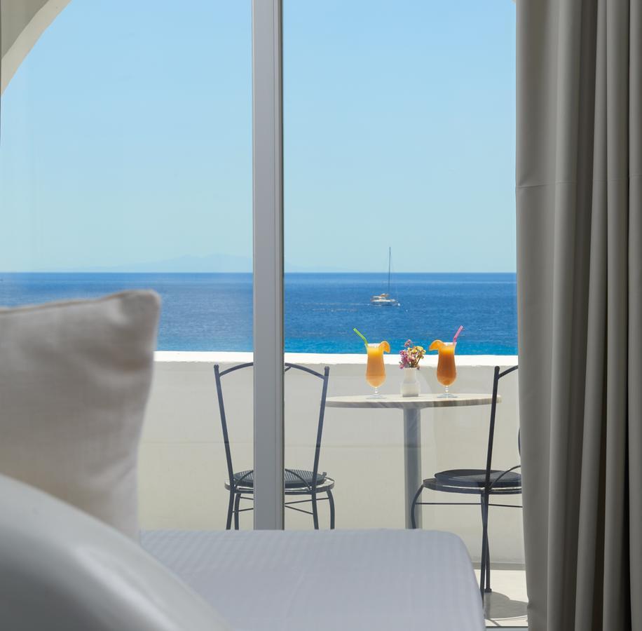 Tinos Beach Hotel ภายนอก รูปภาพ
