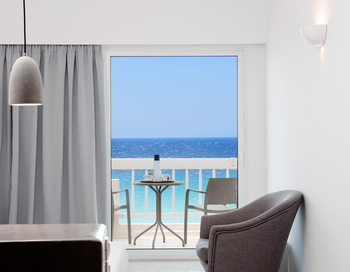 Tinos Beach Hotel ภายนอก รูปภาพ