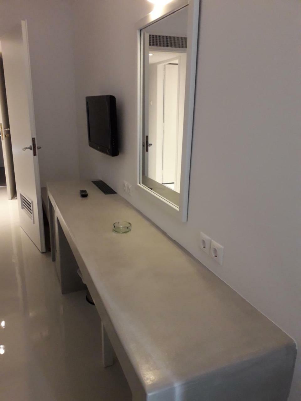 Tinos Beach Hotel ภายนอก รูปภาพ